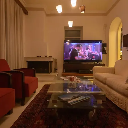 Blue Home, Luxury With Pool In The Centre فيلة *