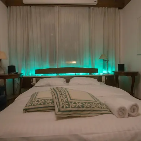 Villa Blue Home, Luxury With Pool In The Centre Larissa