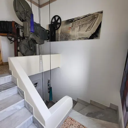 فيلة Blue Home, Luxury With Pool In The Centre