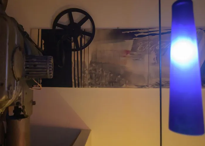 Blue Home, Luxury With Pool In The Centre