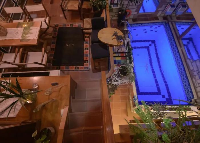 Villa Blue Home, Luxury With Pool In The Centre *