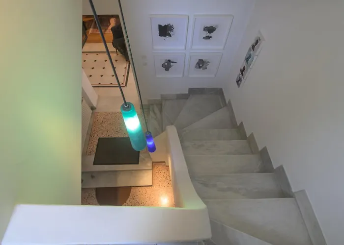 Blue Home, Luxury With Pool In The Centre